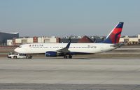 N391DA @ DTW - Delta 737 - by Florida Metal