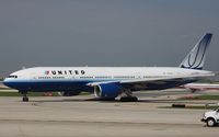 N784UA @ KORD - Boeing 777-200