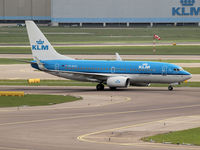 PH-BGQ @ AMS - Arrival on Schiphol Airport from runway R36 - by Willem Göebel
