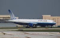 N784UA @ KORD - Boeing 777-200