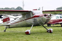 N2462V @ KOSH - EAA Airventure 2010. - by Connector