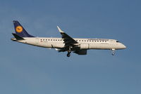 D-AECB @ EBBR - Arrival of flight LH1006 to RWY 02 - by Daniel Vanderauwera