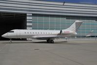 N3389H @ LOWW - Globalexpress - by Dietmar Schreiber - VAP
