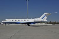 SX-GJN @ LOWW - Gainjet Globalexpress 5000