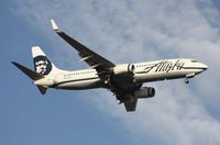 N520AS @ MCO - Alaska 737