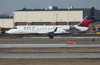 N812AY @ DTW - Pinnacle CRJ-200