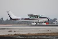 N20813 @ SEF - Cessna 182P