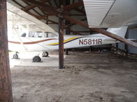 N5811R @ I68 - cessna 172 - by christian maurer