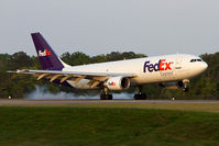 N692FE @ ORF - FedEx 307 Heavy from Knoxville McGhee Tyson Airport (KTYS) landing RWY 23. This is the last Airbus A300 built.