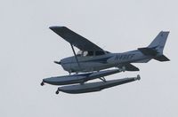 N48EF - While operating out of Forest Lake, MN - by Lee Bakewell