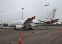 HZ-RCA @ LAX - Heavy cloudy Los Angeles - by olivier Cortot