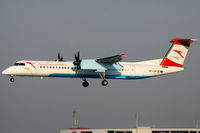 OE-LGK @ LOWW - named Burgenland