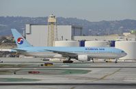 HL7721 @ KLAX - Taxiing to gate at LAX - by Todd Royer