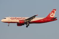 D-ABDP @ LOWW - Air Berlin A320 - by Andy Graf-VAP