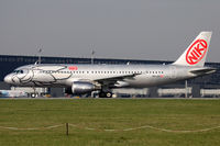OE-LEU @ LOWW - HG8466 Vienna to Rome. named Hip-Hop