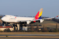 HL7420 @ VIE - Asiana Airlines