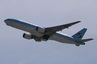 HL7750 @ DFW - At DFW Airport - by Zane Adams