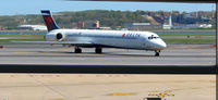 N936DN @ KDCA - DCA, VA - by Ronald Barker