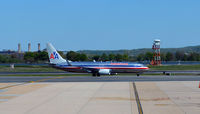 N979AN @ KDCA - DCA, VA - by Ronald Barker