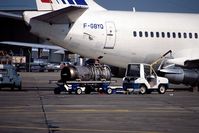 F-GBYQ @ LFBD - un peu de travail pour les mécanos AF - by Jean Goubet-FRENCHSKY