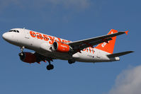 G-EZDV @ EGKK - Short final