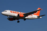 G-EZFW @ EGKK - Short final - by N-A-S