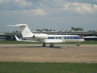 CS-DKC @ LYBE - NetJets Gulfstream G550 - by Andreas Ranner