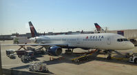 N661DN @ KATL - ATL, GA - by Ronald Barker