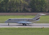 OE-HOO @ LOWW - Avcon Jet Bombadier BD-100 Challenger 300 - by Thomas Ranner