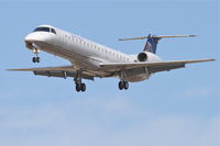 N19554 @ KORD - ExpressJet/United Express Embraer EMB-145LR, ASQ5812 arriving from Linclon/KLNK, RWY 28 approach KORD. - by Mark Kalfas