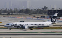 N795AS @ KLAX - Taxiing to gate at LAX - by Todd Royer