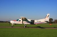 PH-SWP @ EHTE - On a sunny afternoon para activity was high at Teuge Airport. Two Cessna Caravans were active that day - by lkuipers