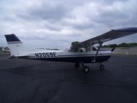 N2059E @ I73 - cessna 172 - by christian maurer