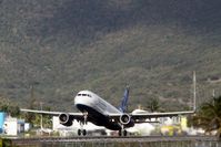 N648JB @ TNCM - N648JB