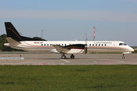 HB-IZP @ LOWW - Darwin - by Wolfgang Kronfuss
