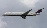 N962DL @ TPA - Delta MD-88