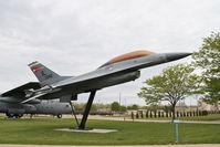 79-0420 @ KPIA - At the Air Park