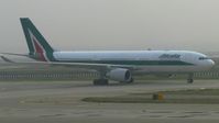 EI-EJG @ PEK - Alitalia - by tukun59@AbahAtok