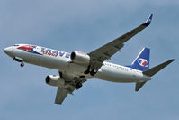 OM-TVR @ LOWL - Travel Service Boeing B737-86N final approach to RWY26 in LOWL/LNZ