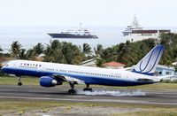 N579UA @ TNCM - N579UA