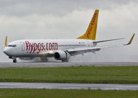 TC-AAO @ EGSH - Arriving at a very wet EGSH.