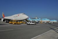 HL7413 @ LOWW - Asiana Boeing 747-400 - by Dietmar Schreiber - VAP