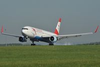 OE-LAY @ LOWW - Austrian Airlines Boeing 767-300 - by Dietmar Schreiber - VAP