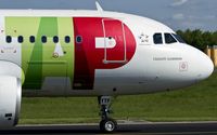 CS-TTF @ ELLX - taxying to the active - by Friedrich Becker