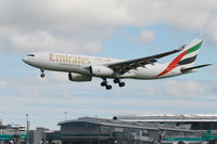 A6-EAP @ EIDW - Landing Rwy 28 at Dublin Airport