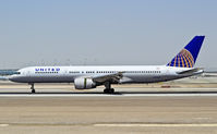 N570UA @ KLAS - N570UA United Airlines 1992 Boeing 757-222 (cn 26678/501)

- Las Vegas - McCarran International (LAS / KLAS)
USA - Nevada, May 10, 2012
Photo: Tomás Del Coro - by Tomás Del Coro