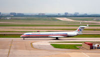 N564AA @ KDFW - Taxi DFW - by Ronald Barker