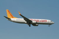 TC-AAE @ EBBR - Arrival of flight PC801 to RWY 02