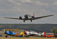 HB-HOT @ LFFQ - at La Ferté-Alais - by Volker Hilpert