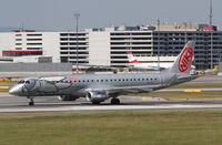 OE-IHD @ LOWW - Niki Embraer 190 - by Thomas Ranner